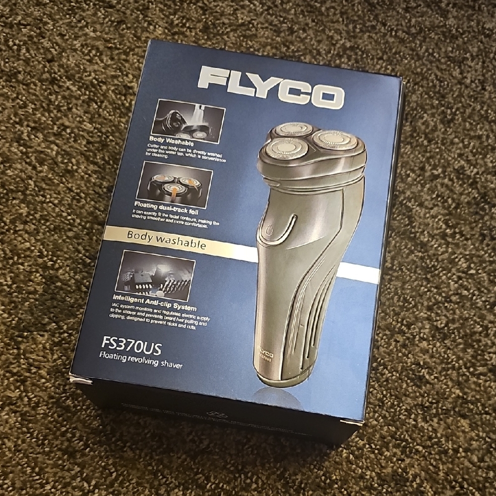 FS370US Electric Shaver - Black
